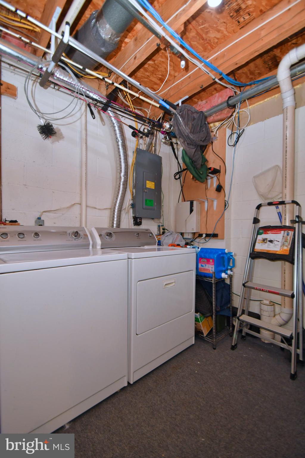 BRISTOL FOREST - Residential