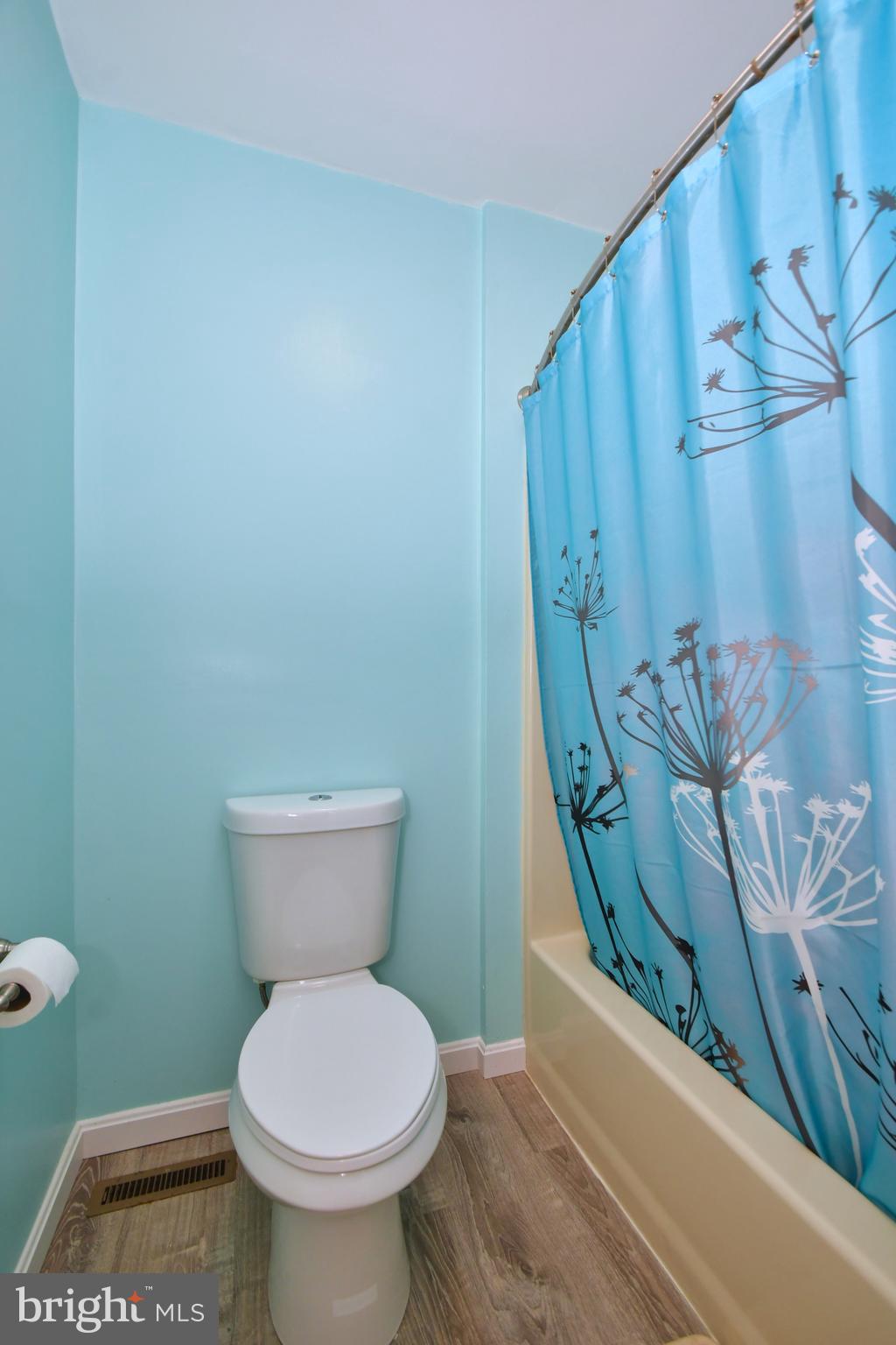 BRISTOL FOREST - Residential