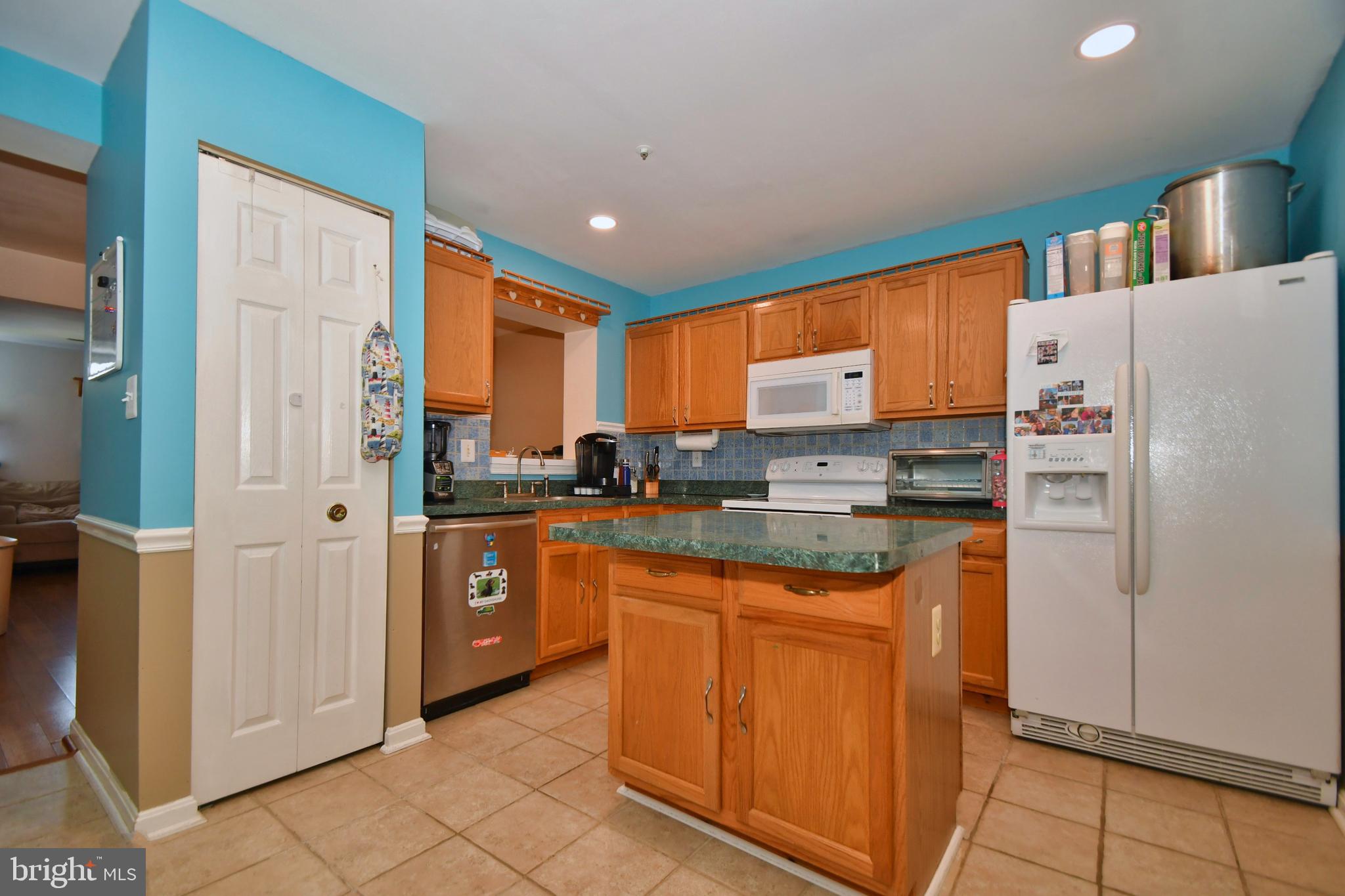 BRISTOL FOREST - Residential