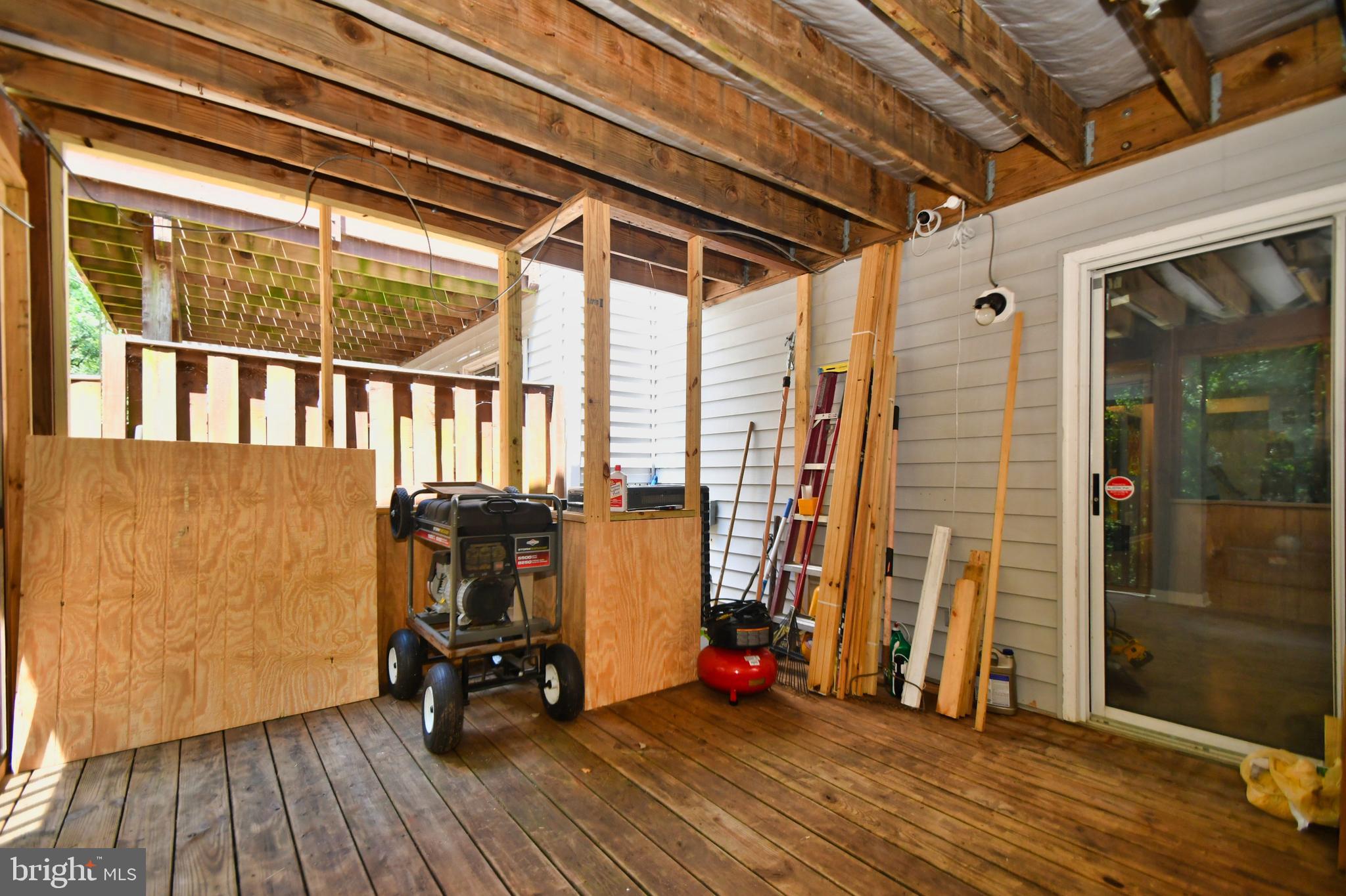 BRISTOL FOREST - Residential