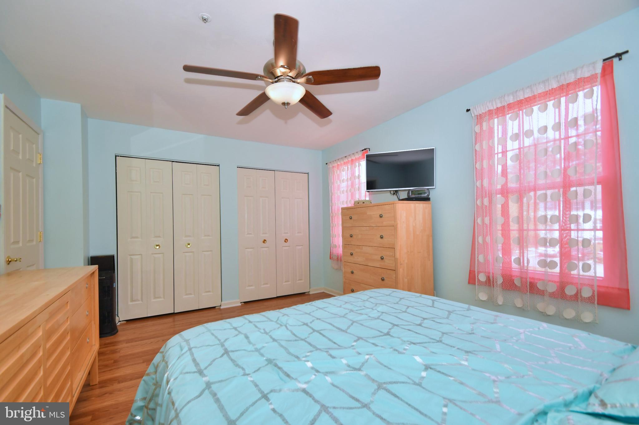 BRISTOL FOREST - Residential