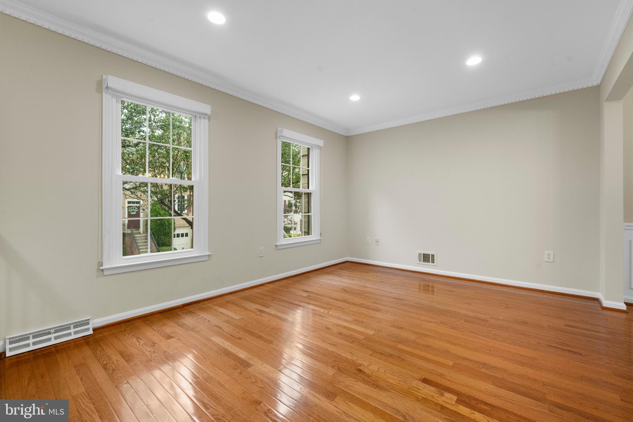2036 GALLOWS TREE COURT