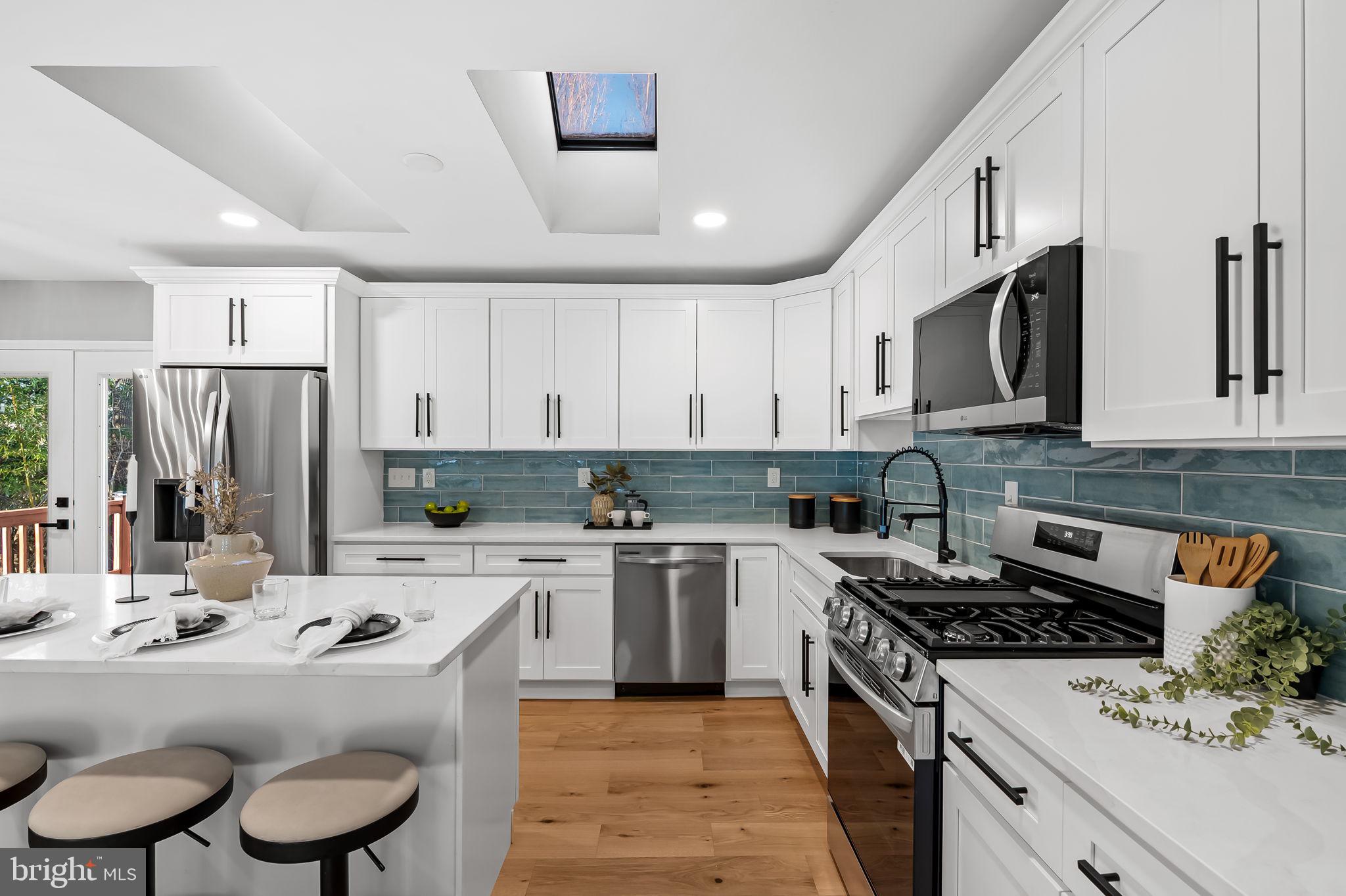 SENECA GARDENS - Residential