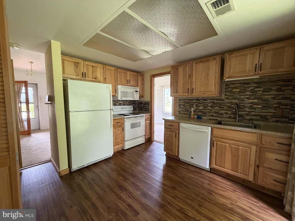 Photo of STERLING, VA 20164 (MLS # VALO2134352)