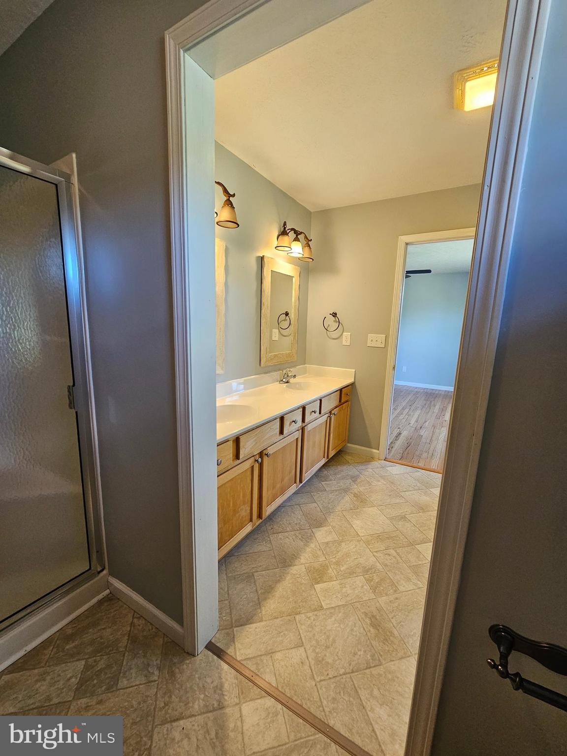 SILVER BEND - Residential