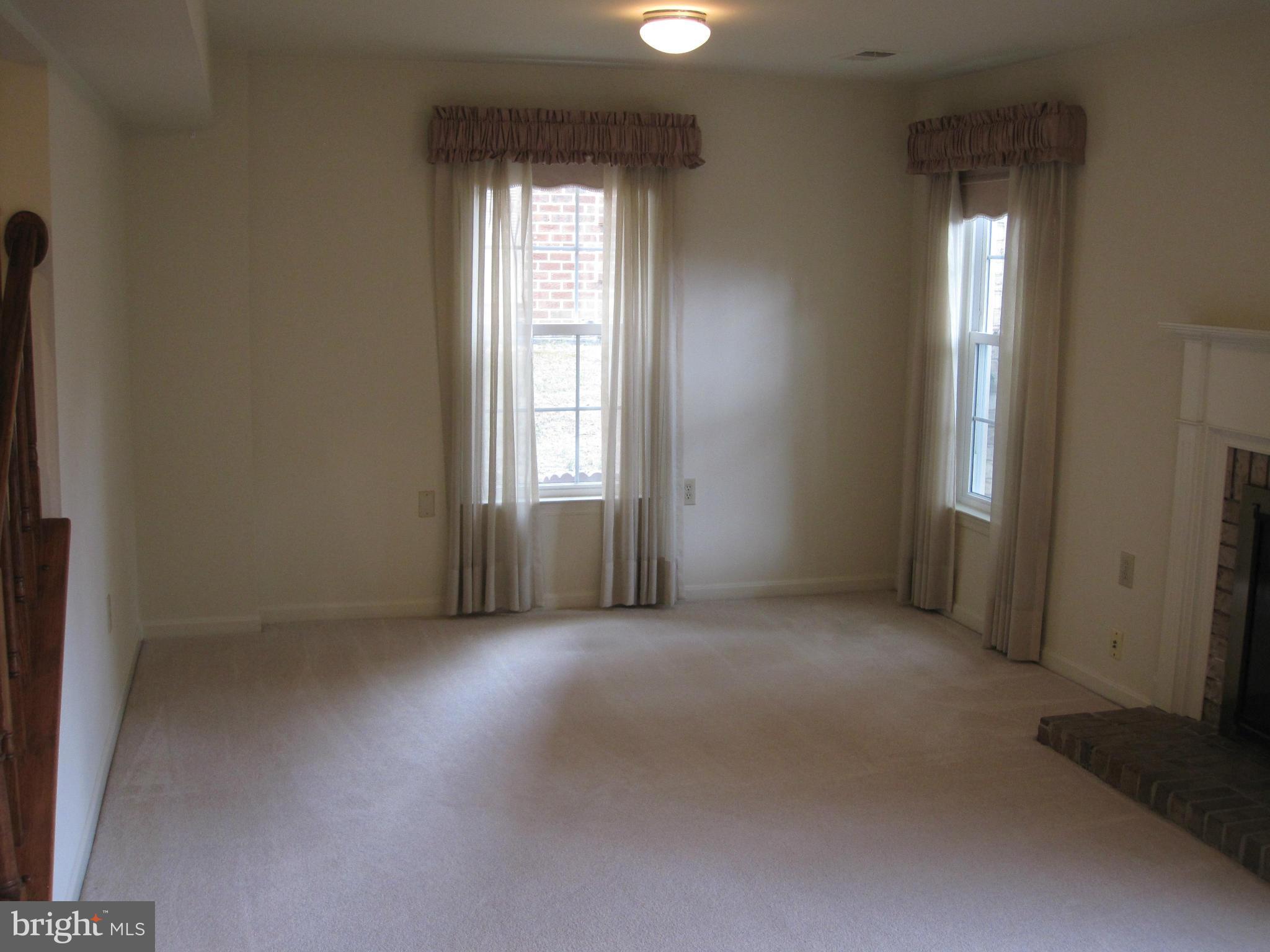 KINGSTOWNE - Residential