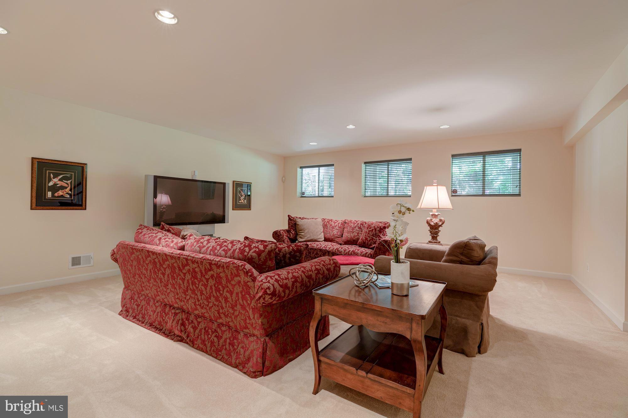 WINDSONG - Residential