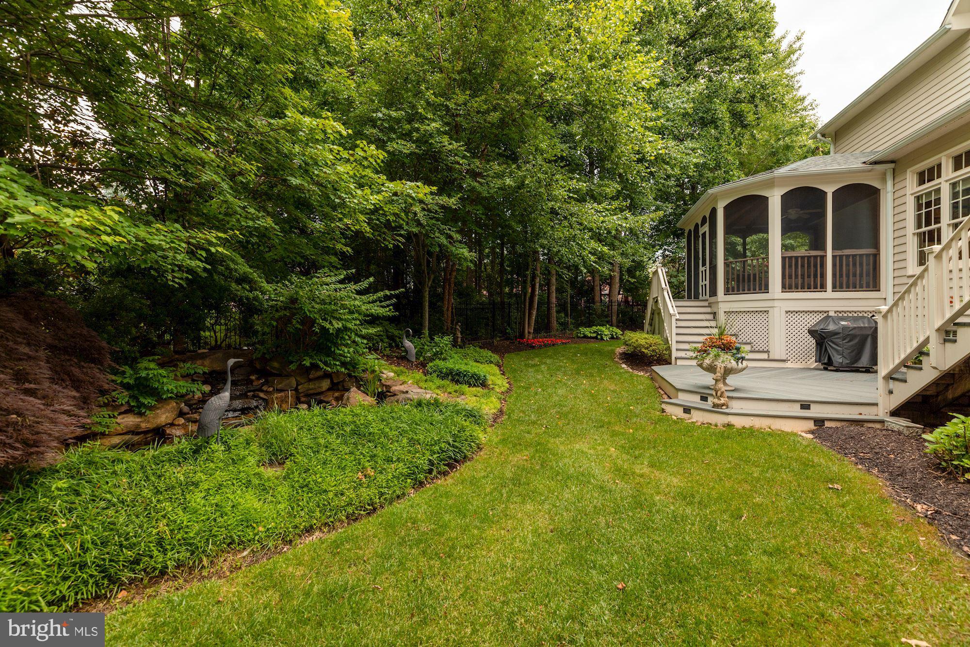 WINDSONG - Residential