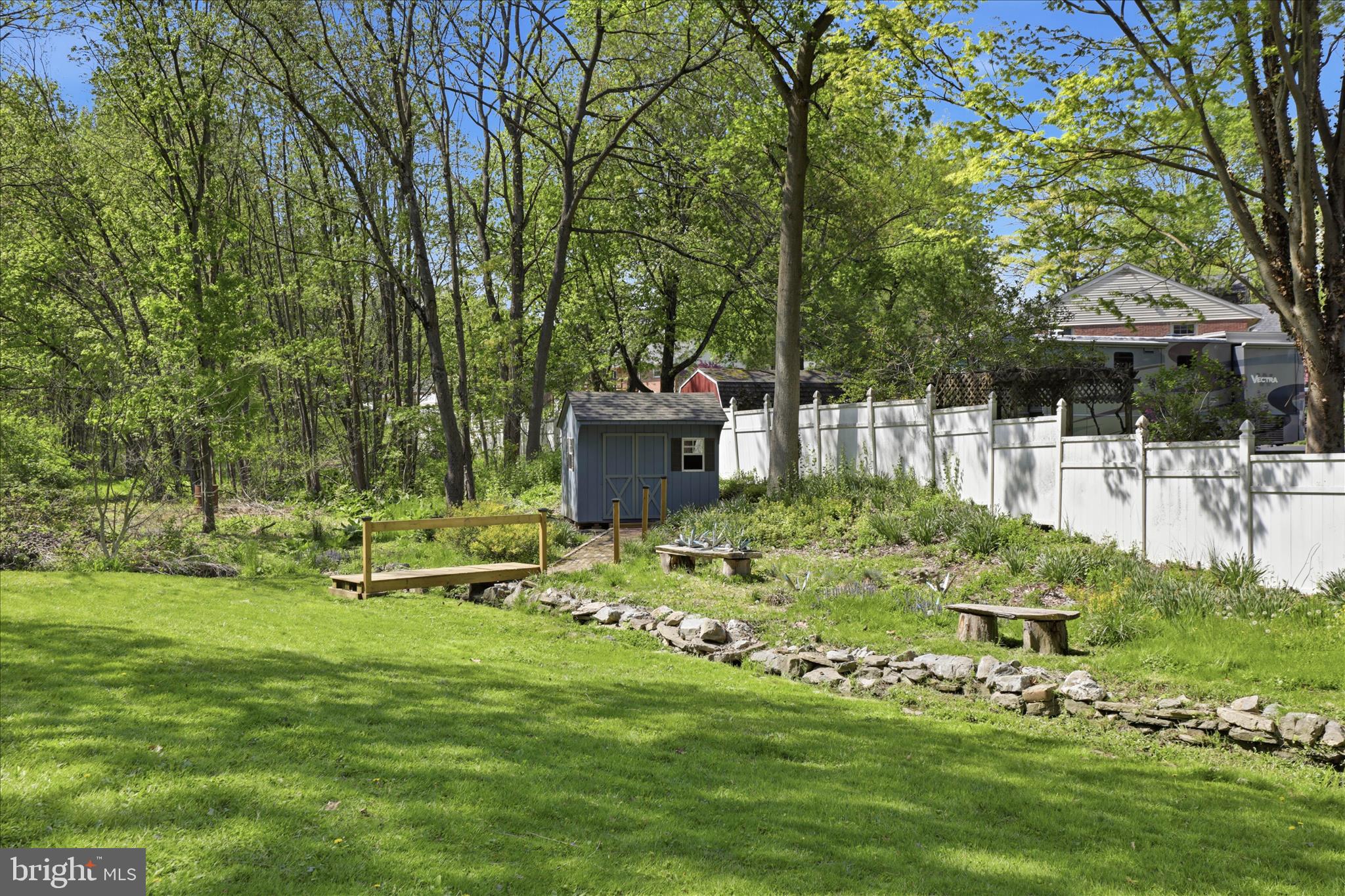 KISSEL HILL - Residential