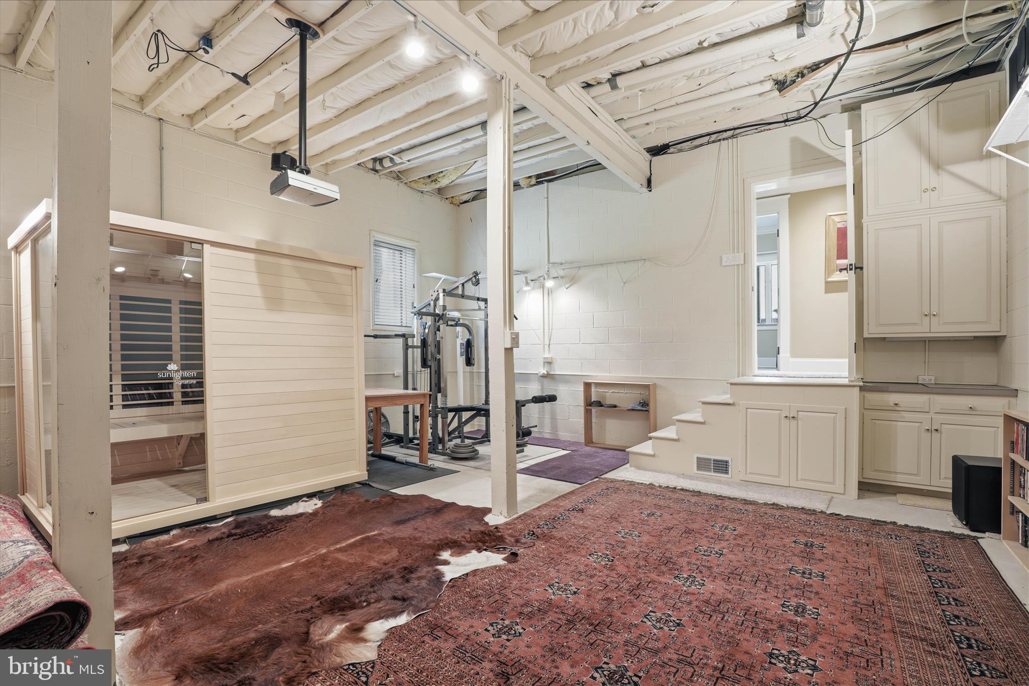 KISSEL HILL - Residential