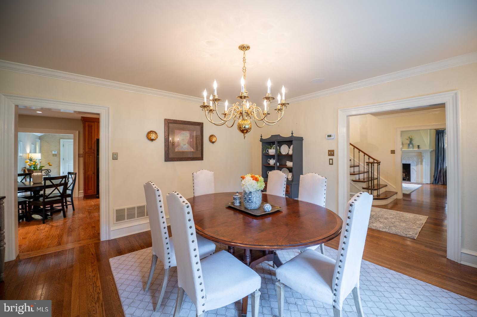 ASHWOOD MANOR - Residential