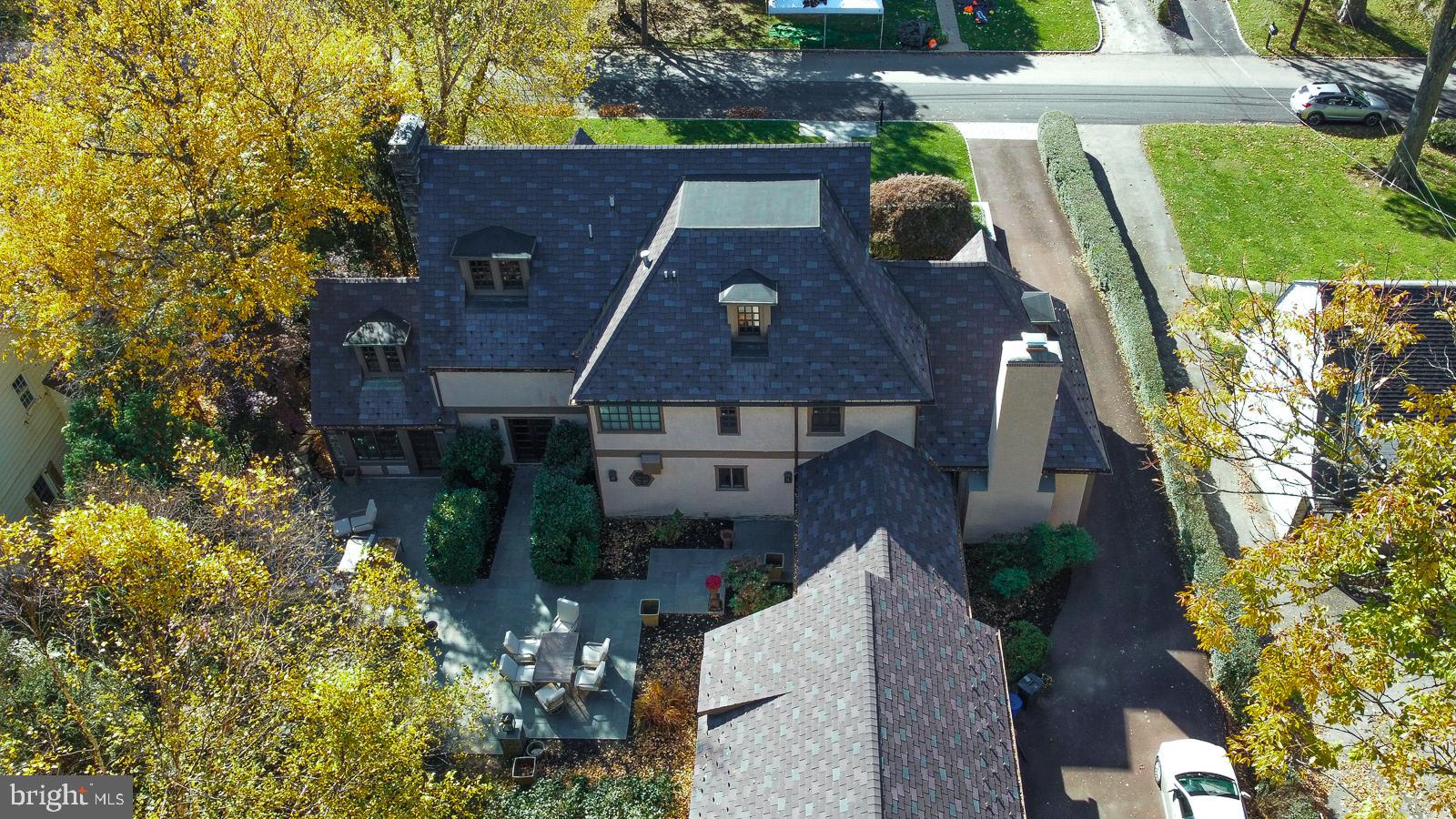 ASHWOOD MANOR - Residential