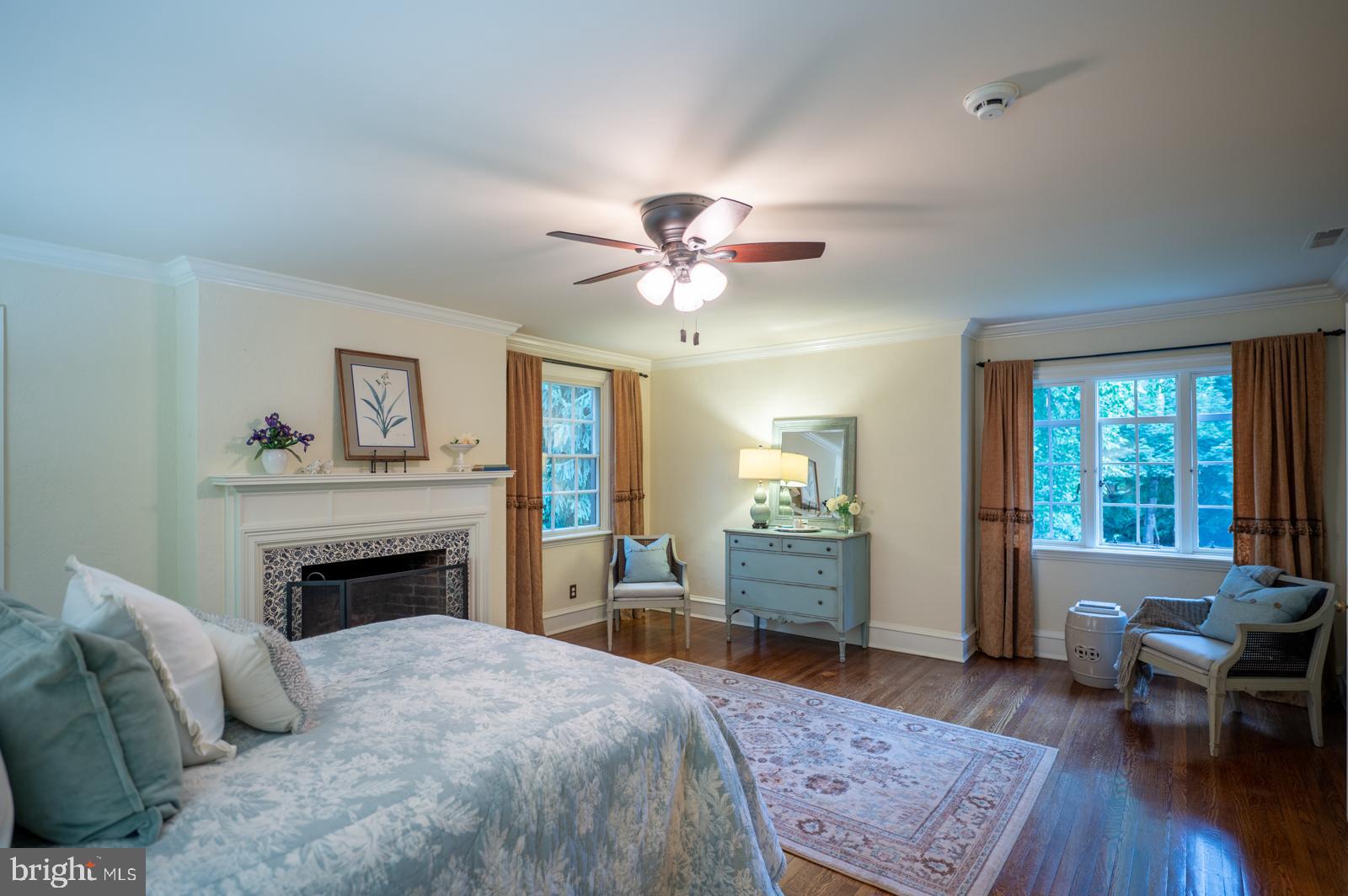 ASHWOOD MANOR - Residential