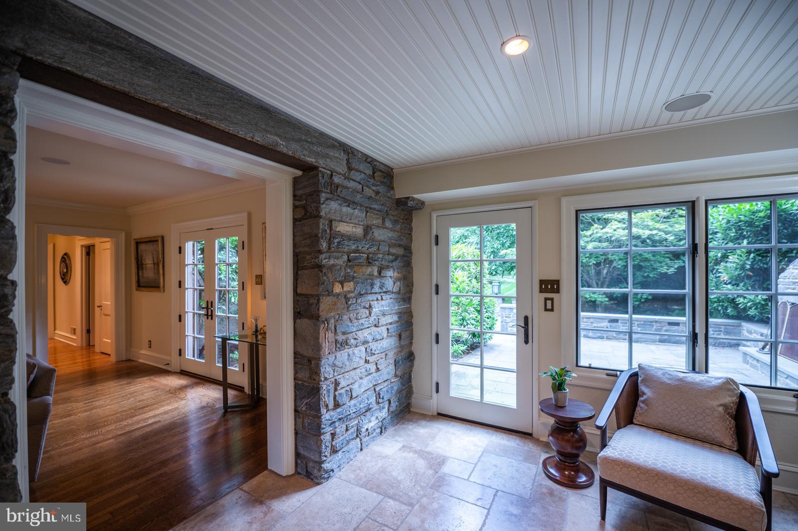 ASHWOOD MANOR - Residential