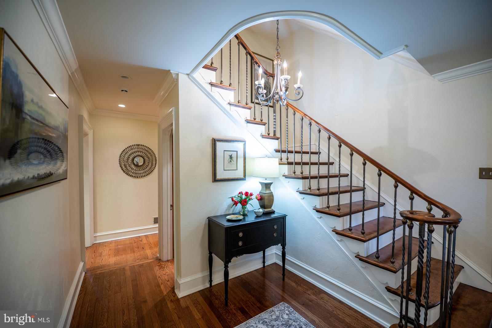 ASHWOOD MANOR - Residential