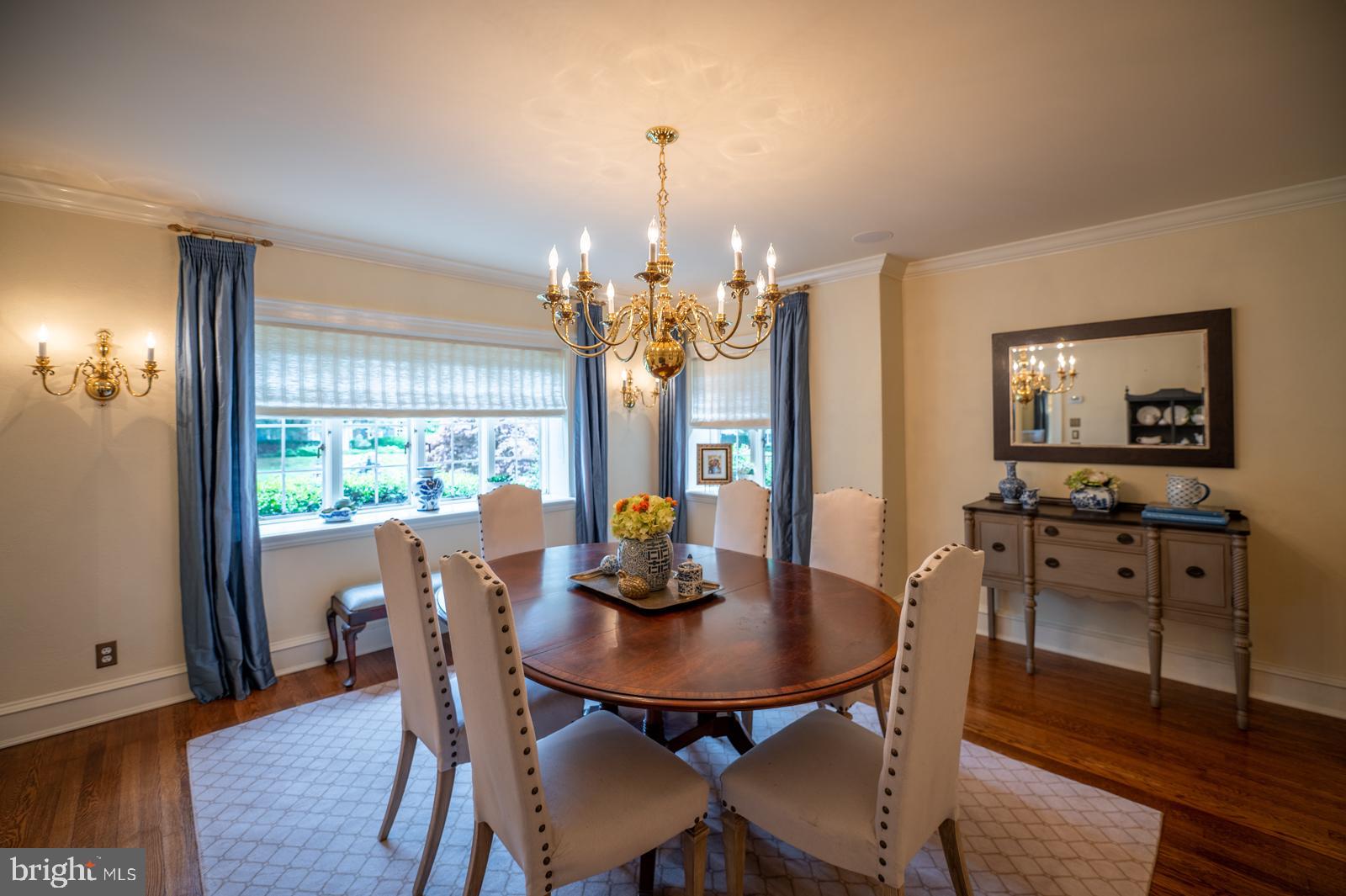 ASHWOOD MANOR - Residential