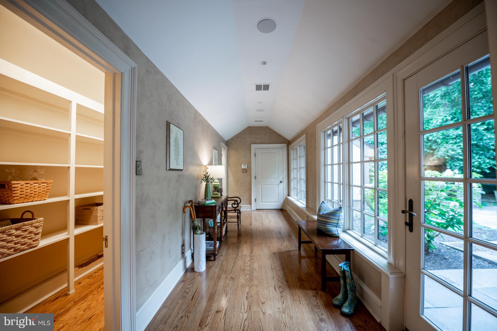 ASHWOOD MANOR - Residential