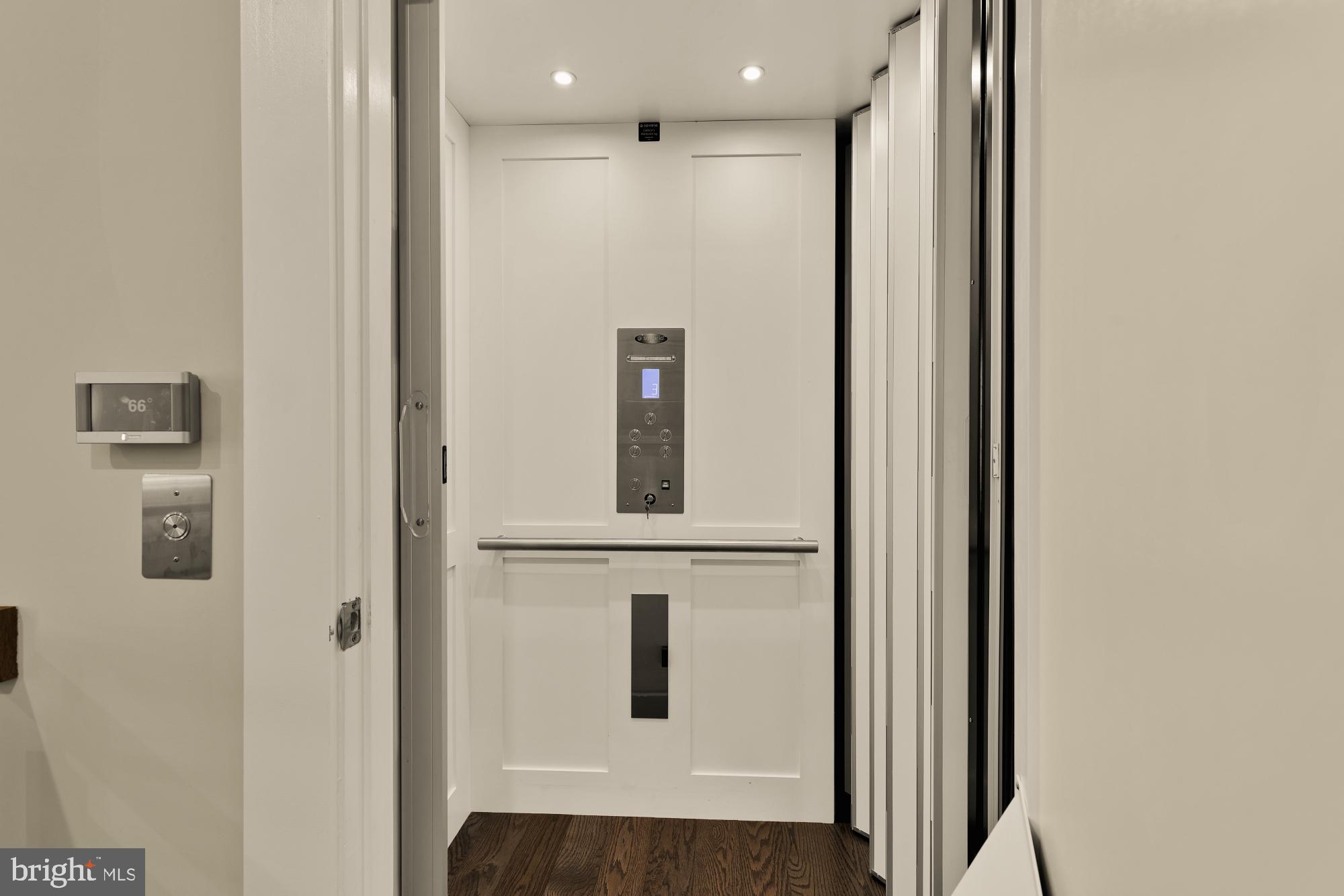 CHEVY CHASE - Residential