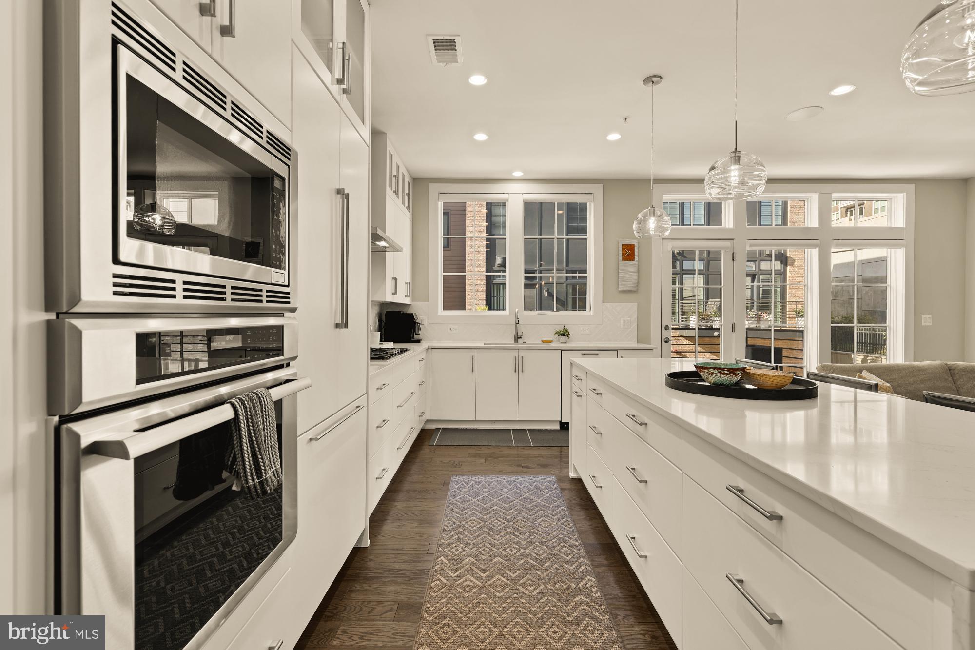 CHEVY CHASE - Residential