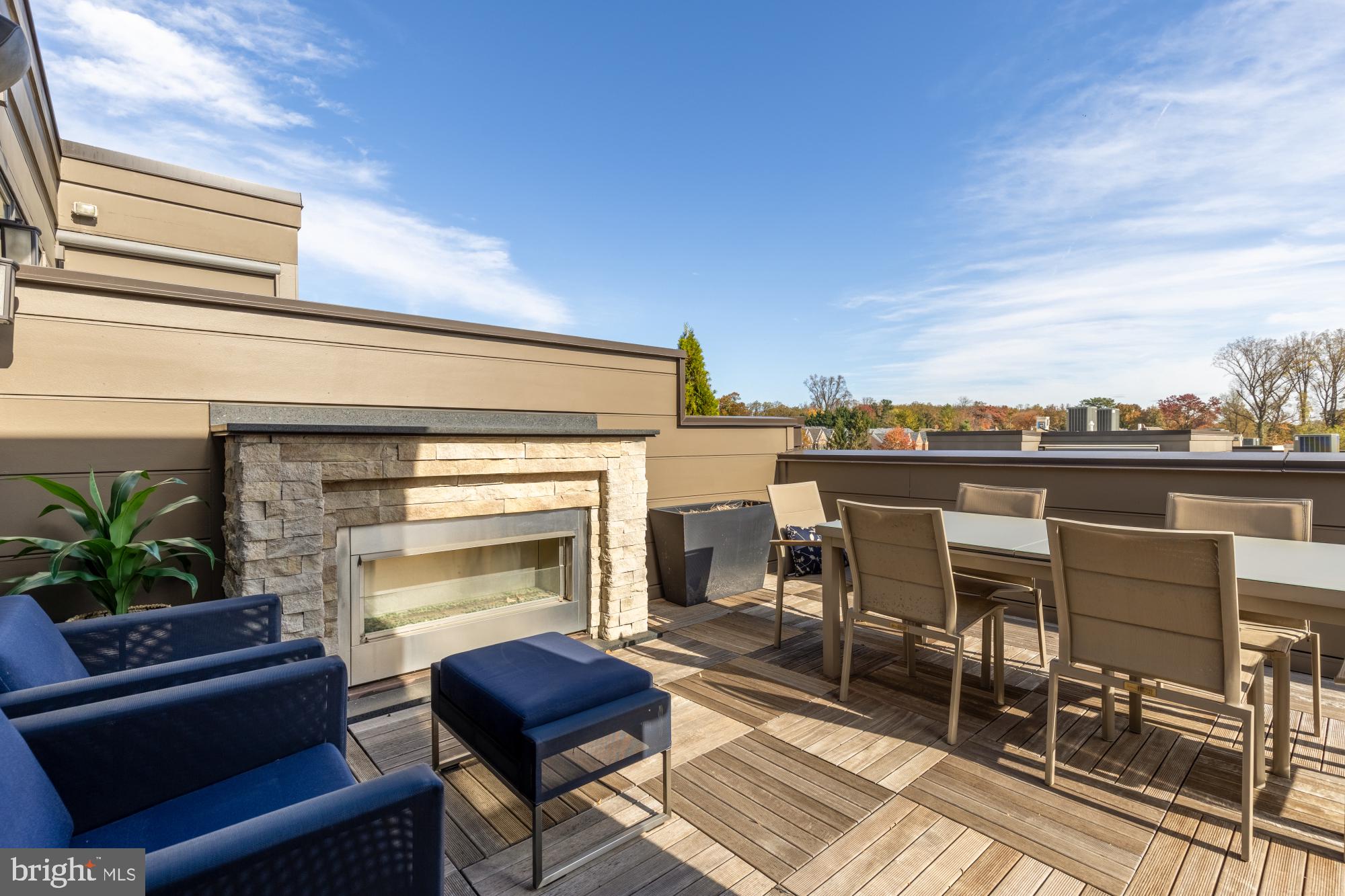 CHEVY CHASE - Residential