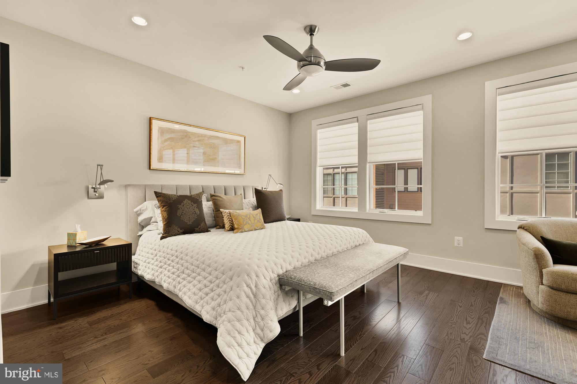 CHEVY CHASE - Residential