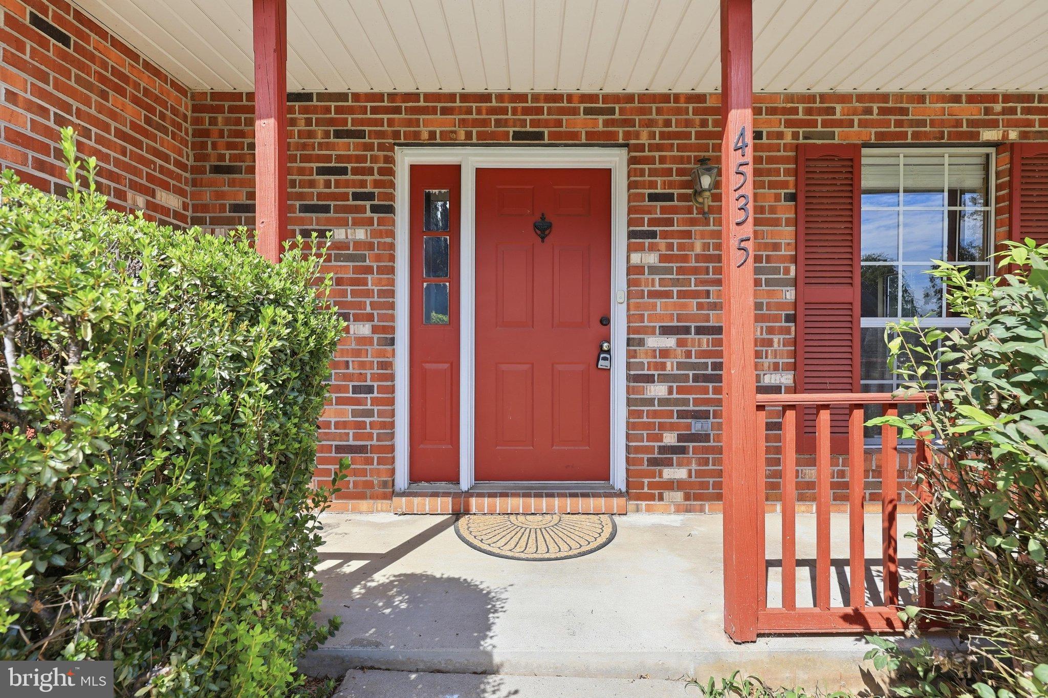 4535 N WOODS TRL