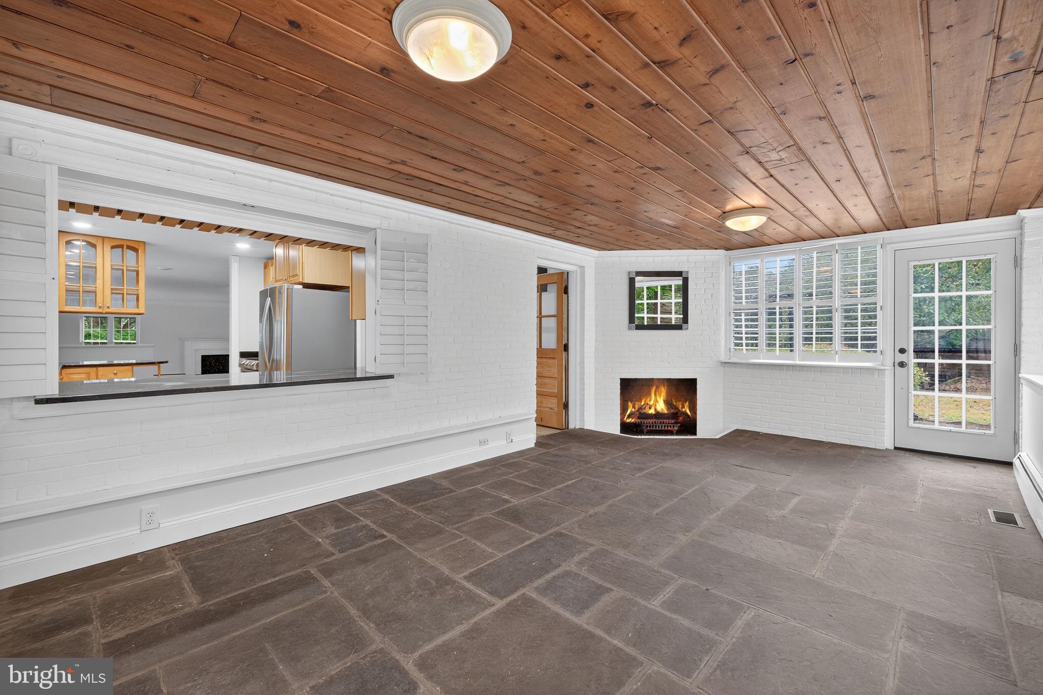 BROAD RUN - Residential