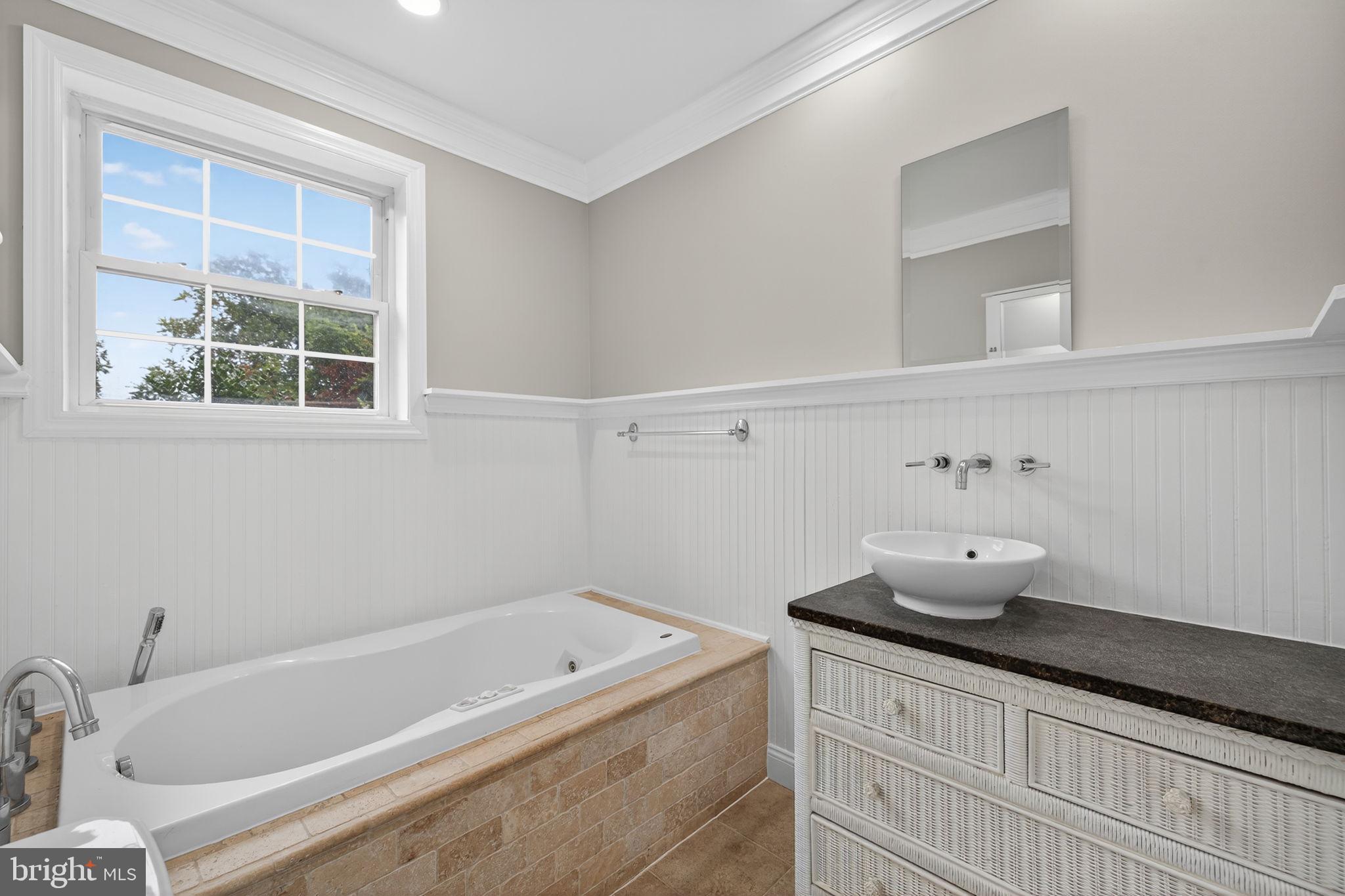 BROAD RUN - Residential