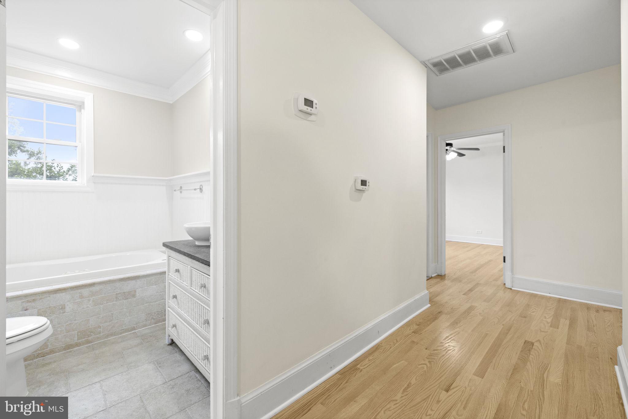 BROAD RUN - Residential