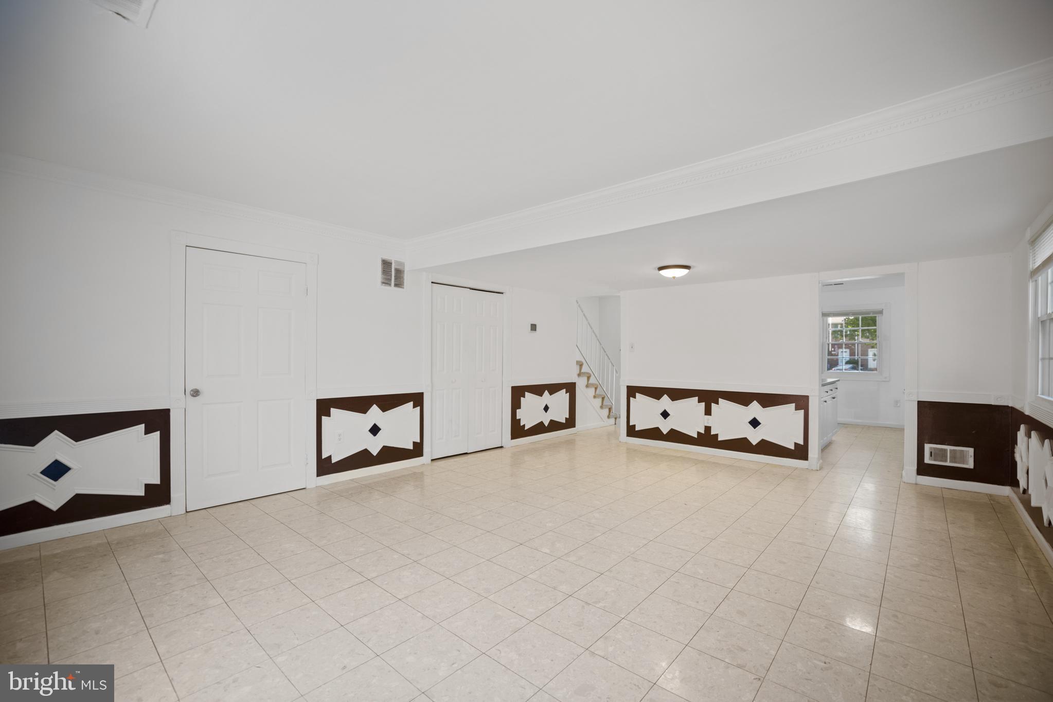 DALE CITY - Residential