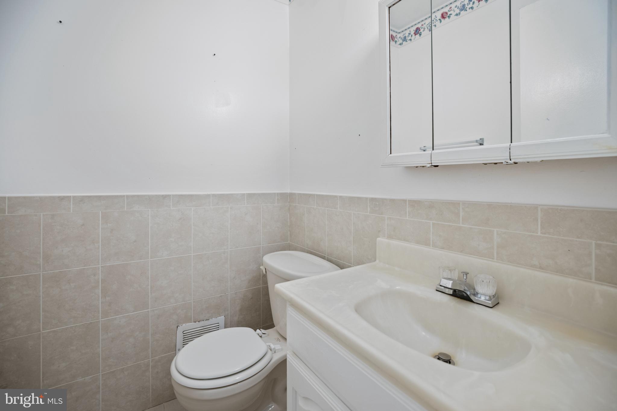 DALE CITY - Residential