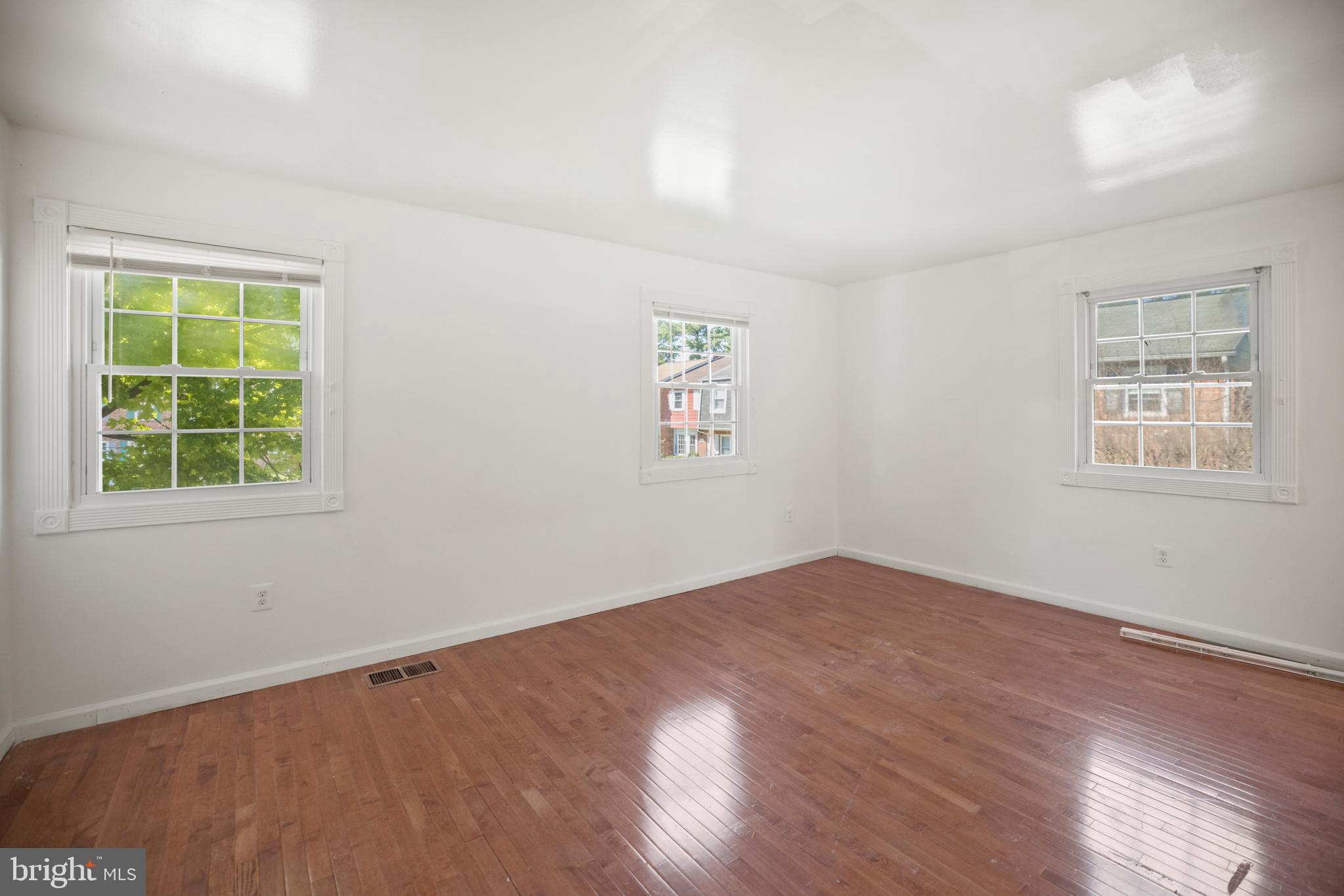 DALE CITY - Residential