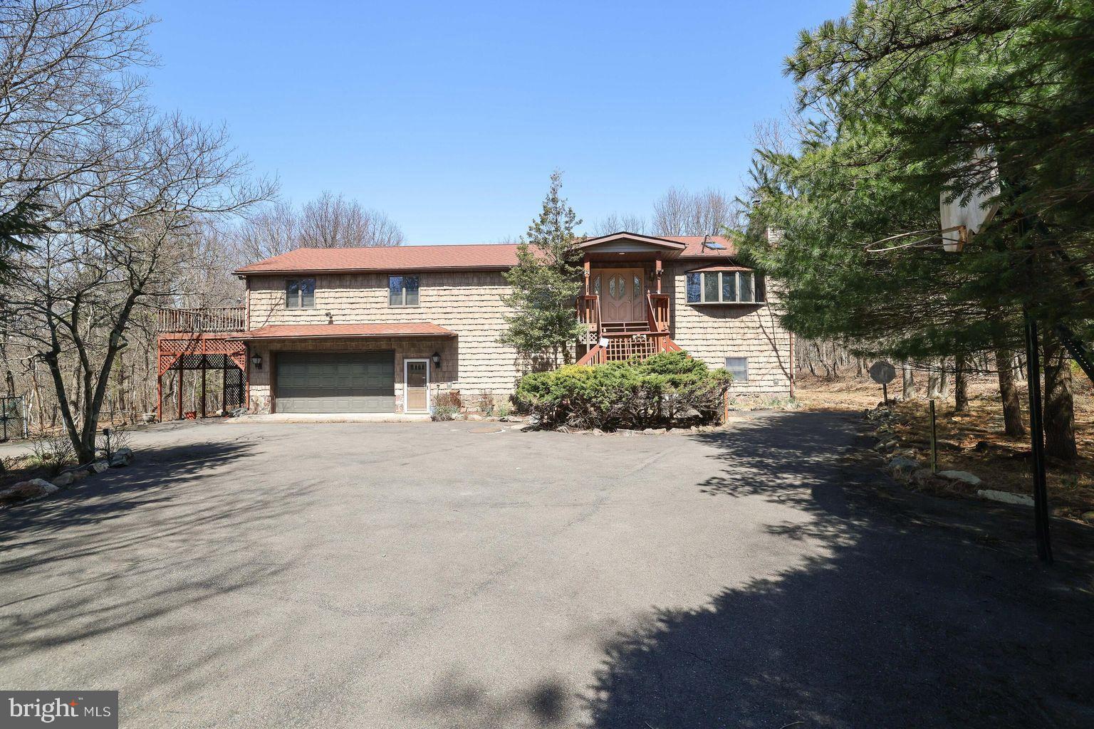 175 WINDING WAY