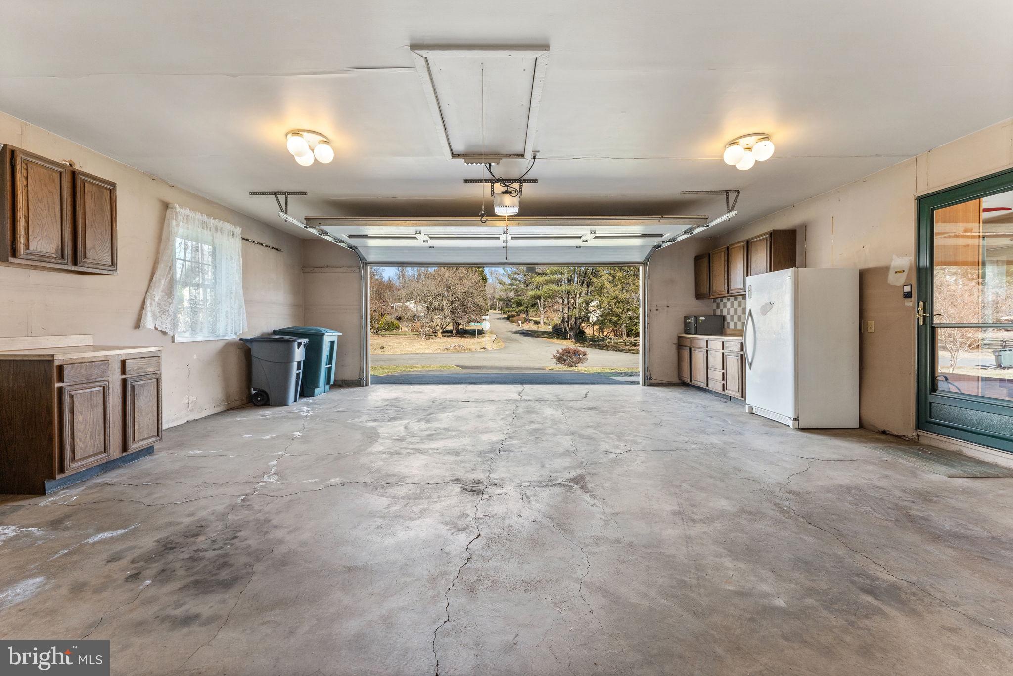 WARRENTON LAKES - Residential