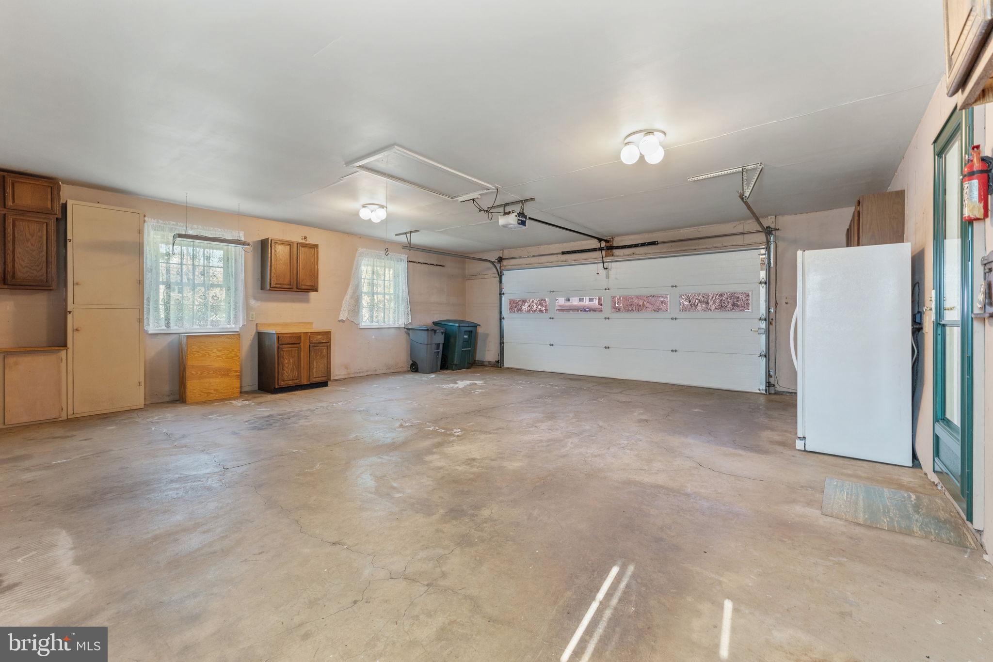 WARRENTON LAKES - Residential