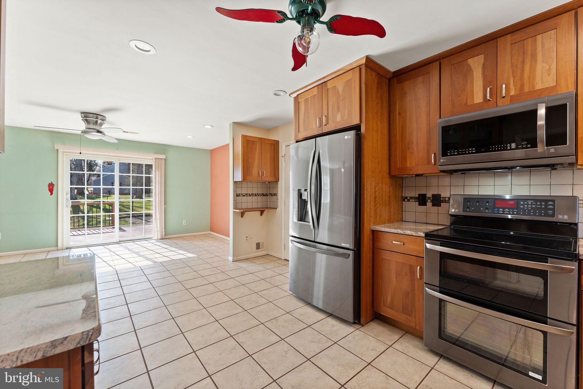 WARRENTON LAKES - Residential