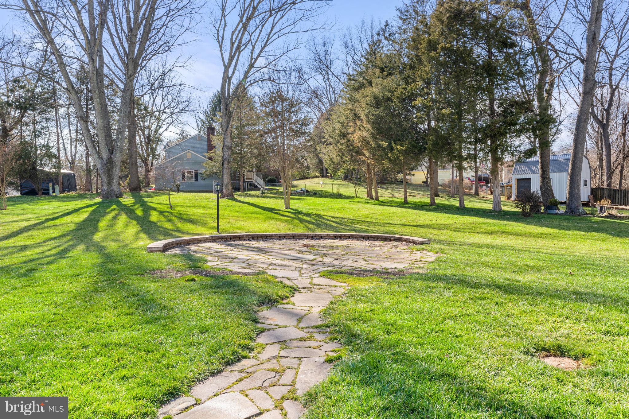 WARRENTON LAKES - Residential