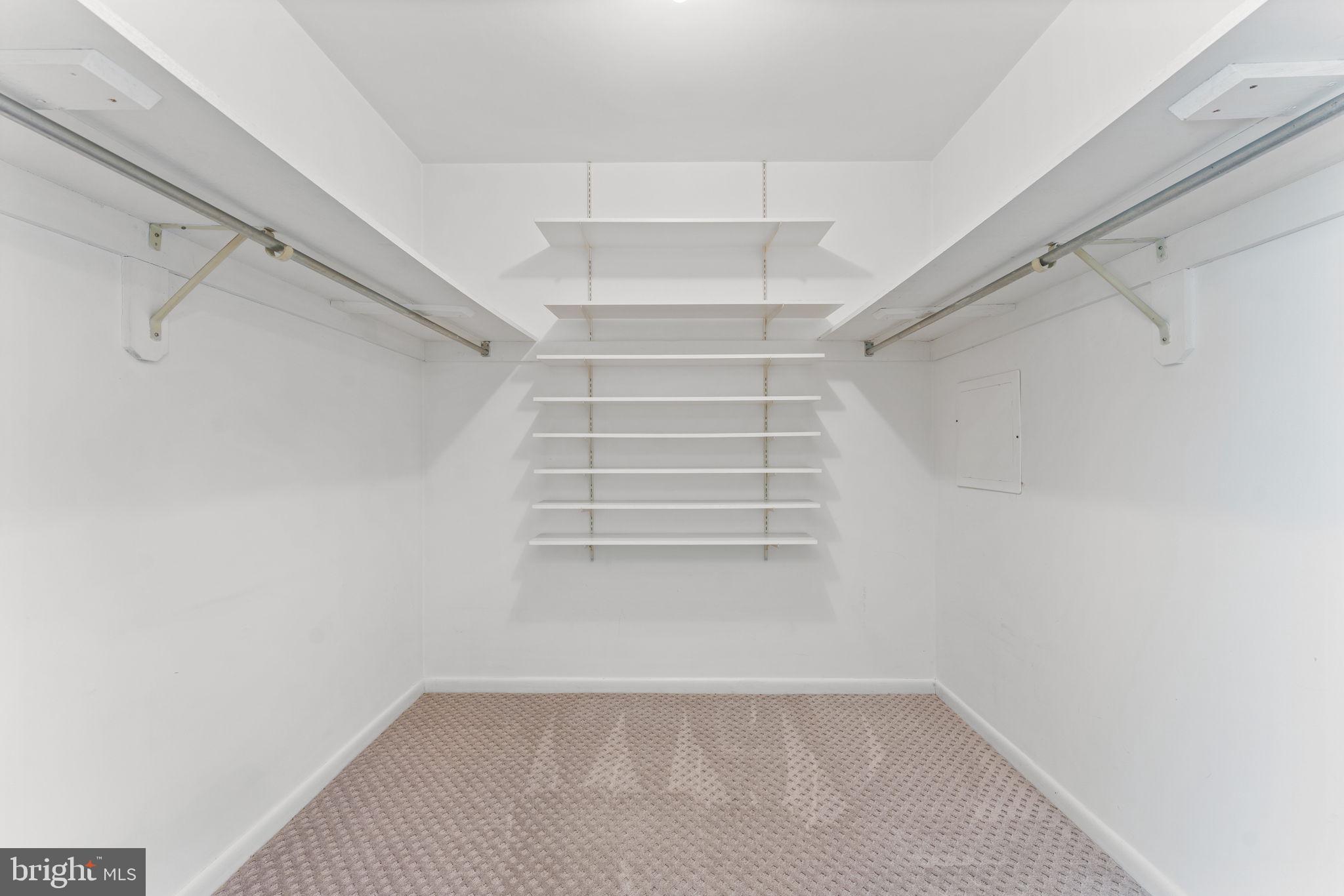 WARRENTON LAKES - Residential