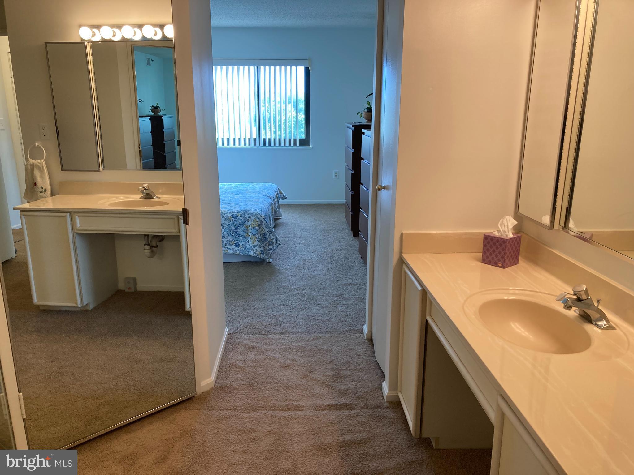 LEISURE WORLD - Residential