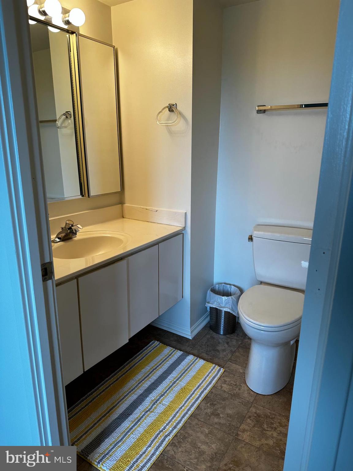 LEISURE WORLD - Residential