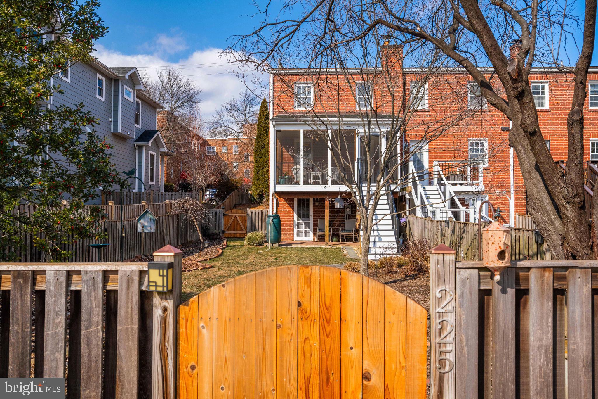 DEL RAY - Residential