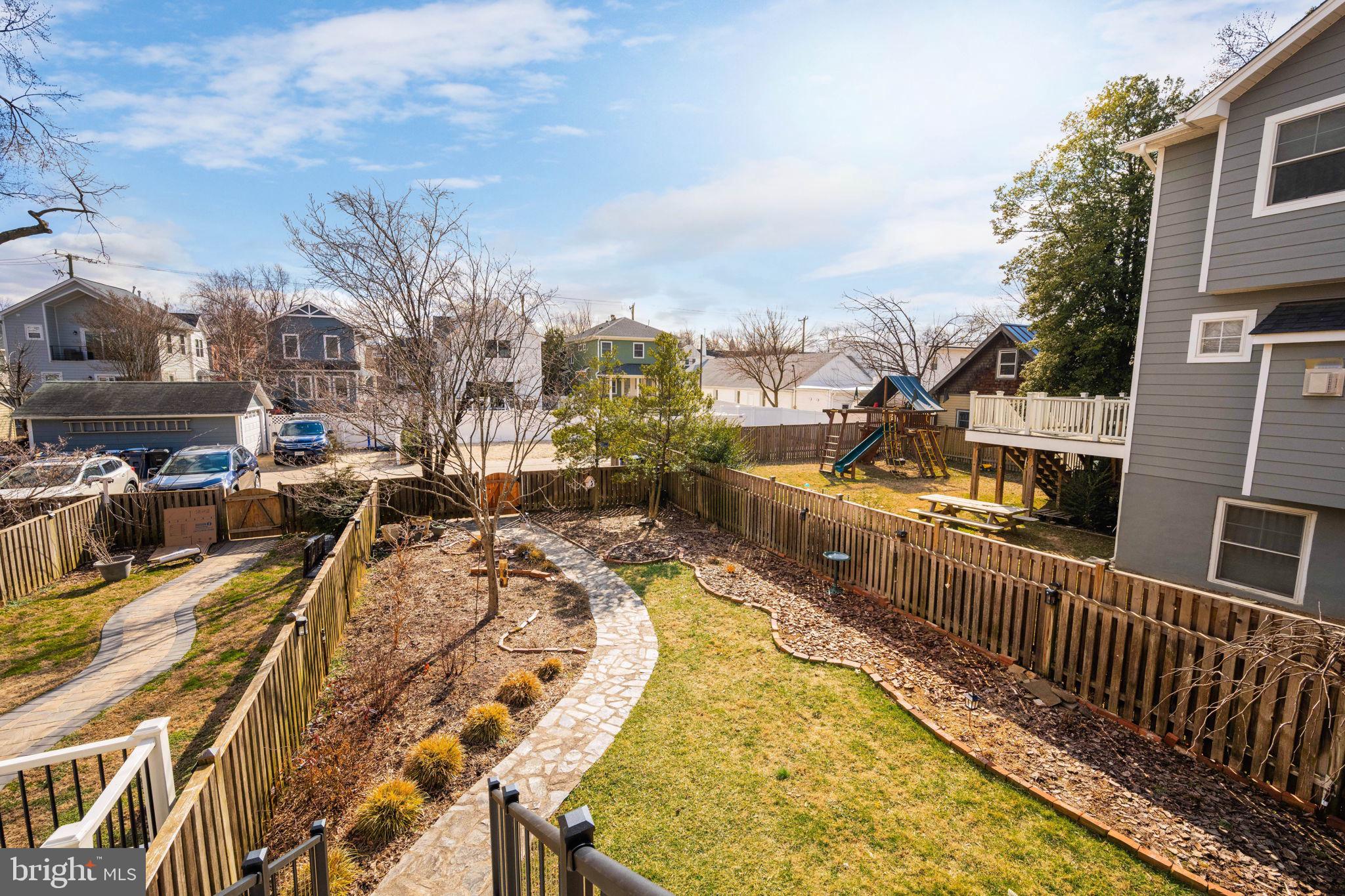 DEL RAY - Residential