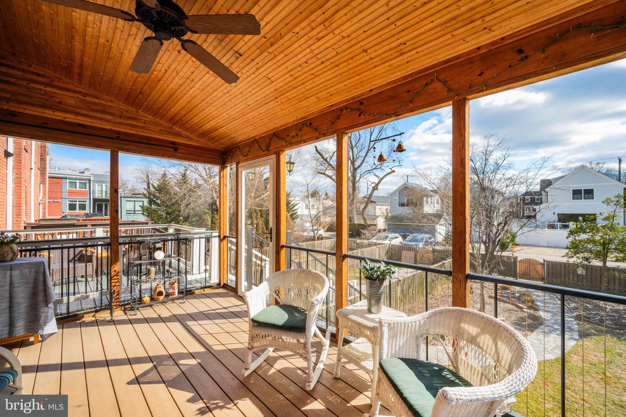 DEL RAY - Residential