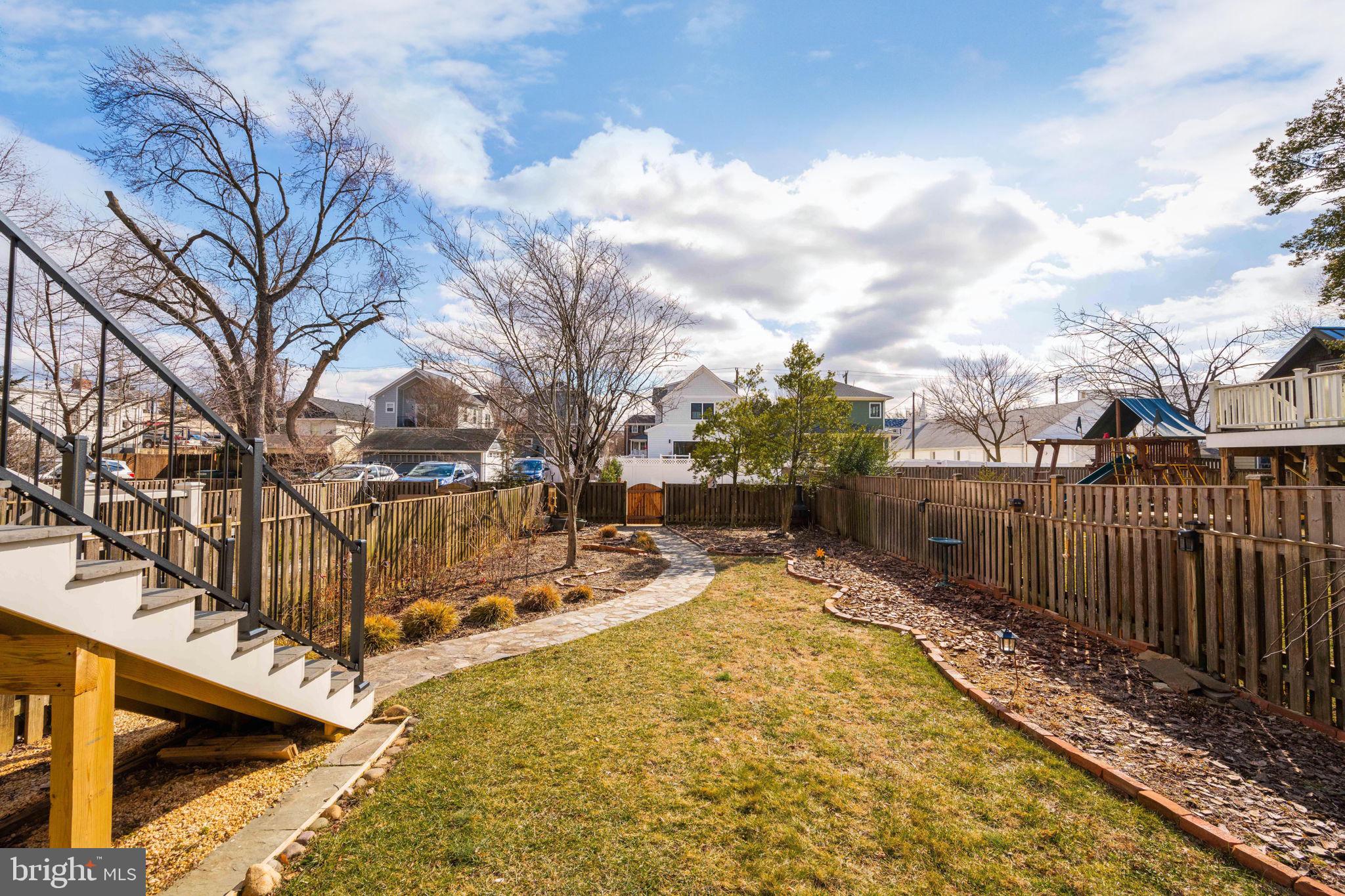 DEL RAY - Residential