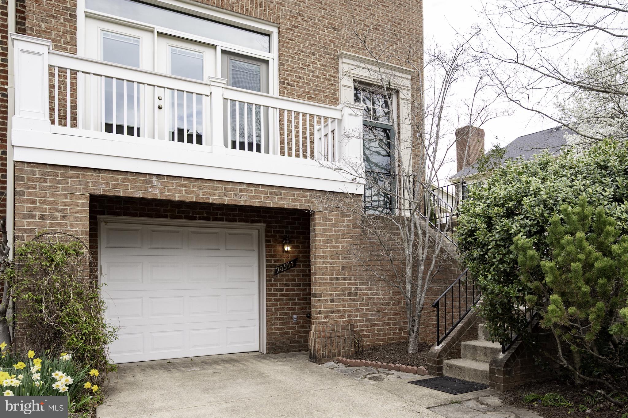 POTOMAC LAKES - Residential