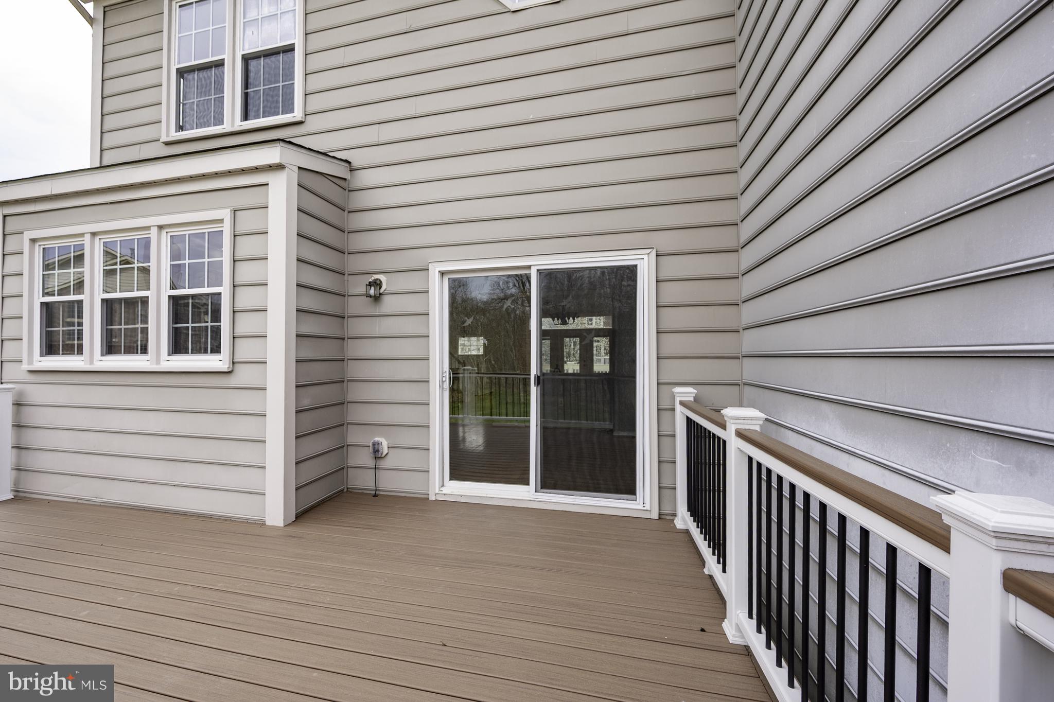 POTOMAC LAKES - Residential