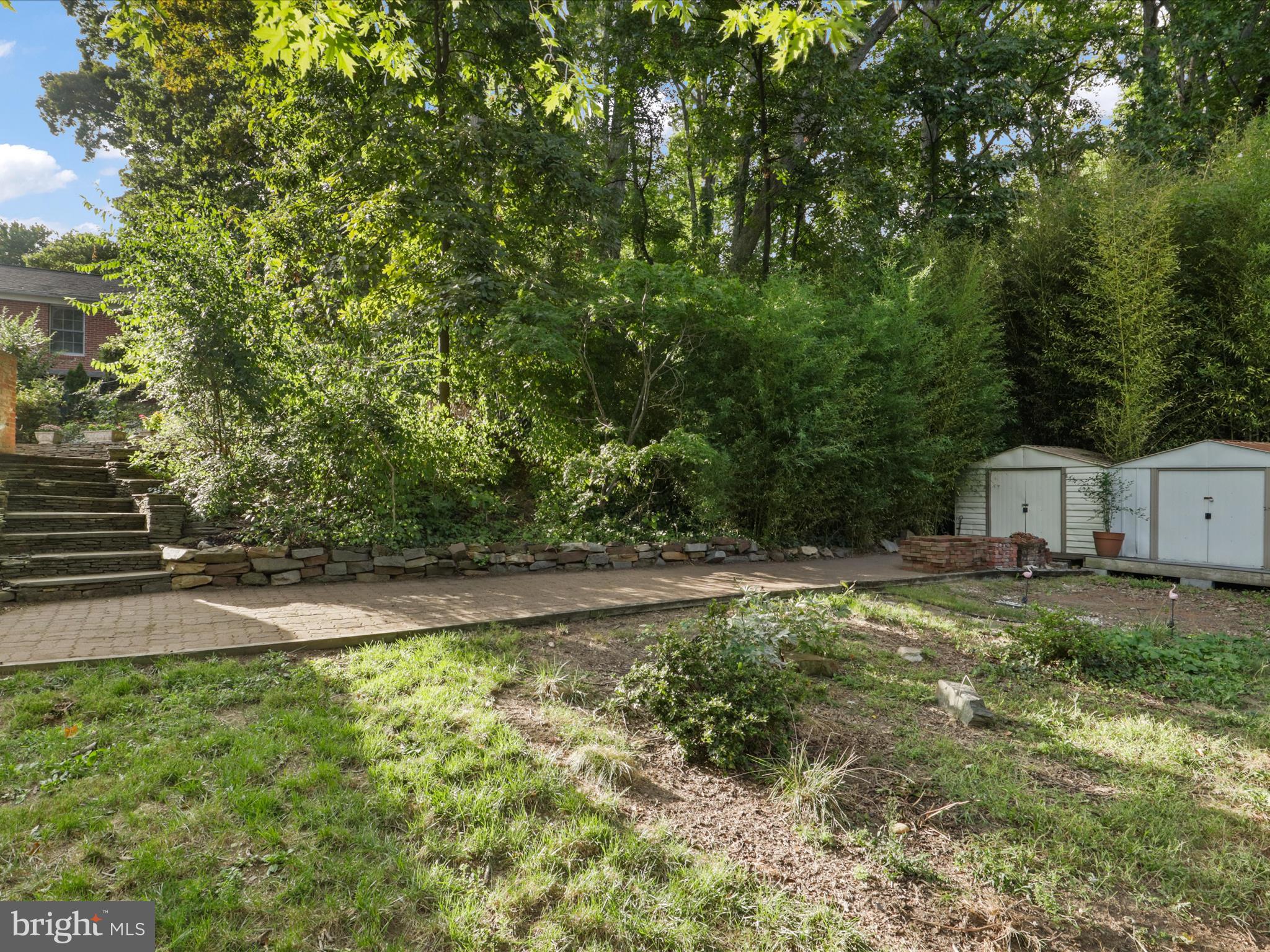 BELLE WOOD - Residential