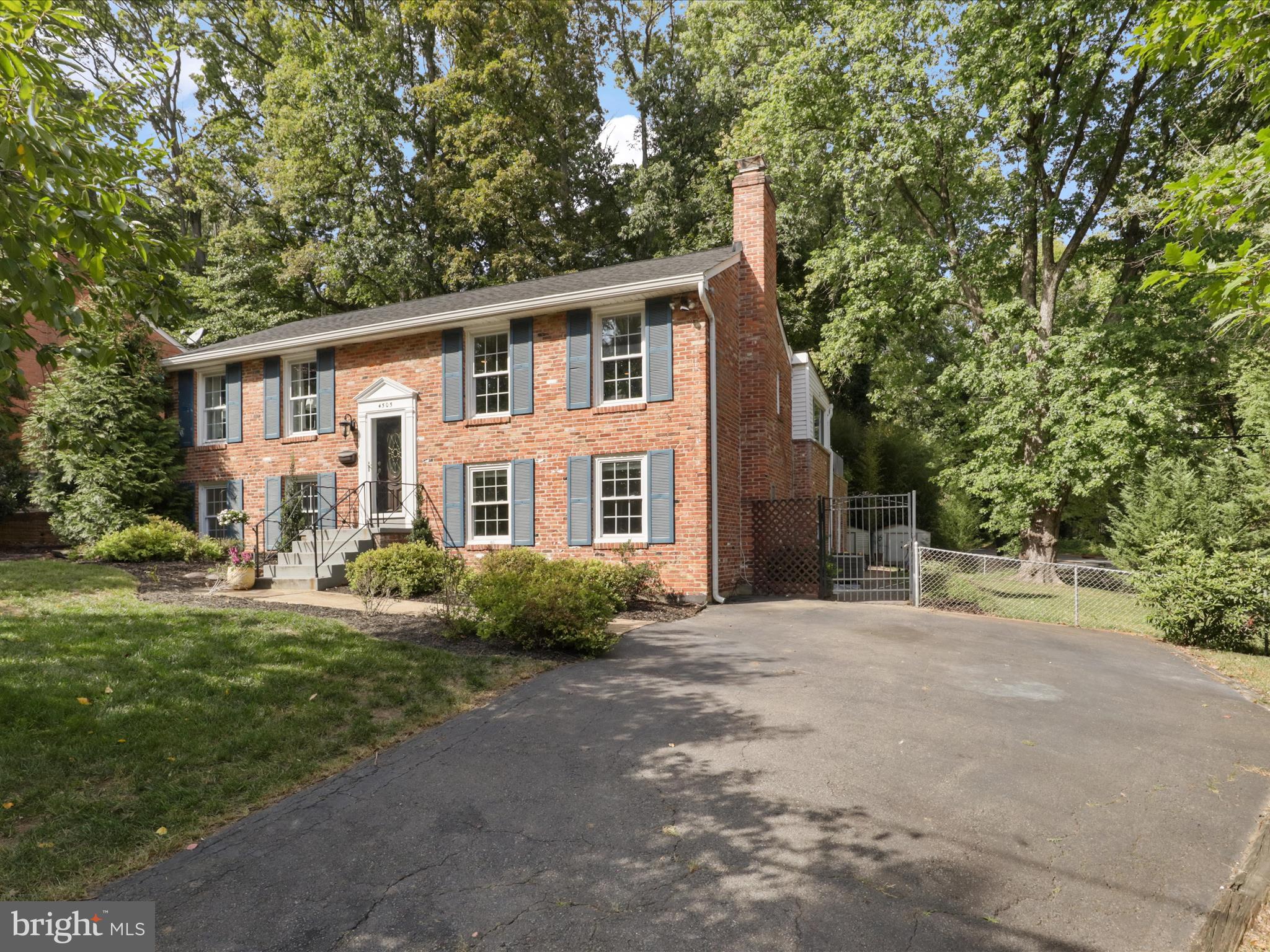 BELLE WOOD - Residential