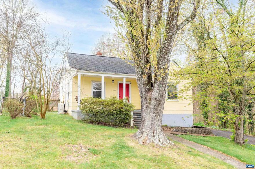 Walk to UVA Hospital and Downtown Charlottesville! This charming cottage on Cherry Ave is ideal as a starter home, investment property, or for anyone seeking proximity to downtown Charlottesville. The main level boasts 2 bedrooms and 1 bath, warm original hardwood floors, an updated kitchen with stainless steel appliances, new tiled flooring and a stylish subway tile backsplash. The updated bathroom adds modern convenience, while the versatile loft can be used as a third bedroom, office, playroom, gym or a cozy hangout space! The flat, fenced backyard is perfect for pets and entertaining guests, offering a private and spacious outdoor retreat. Off-street parking for 2+ cars. Walking distance to downtown, UVA, West Main and Smith Aquatic Fitness Center. Cherry Ave is conveniently located on a main bus route, providing easy access to public transport. Short drive to I-64 and 5th street station. Open house this Sunday 6th, 1-3pm!,Granite Counter,Maple Cabinets