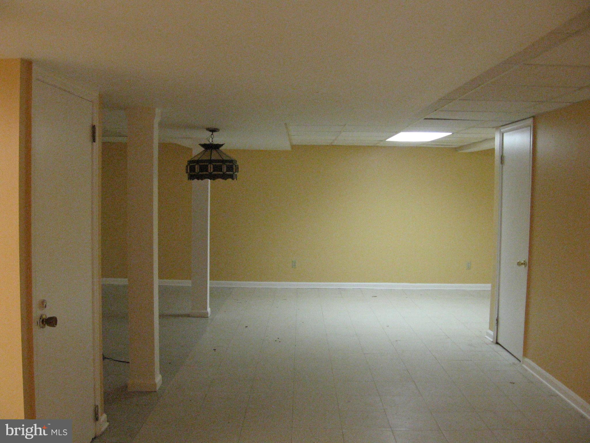 FOXCROFT - Residential Lease